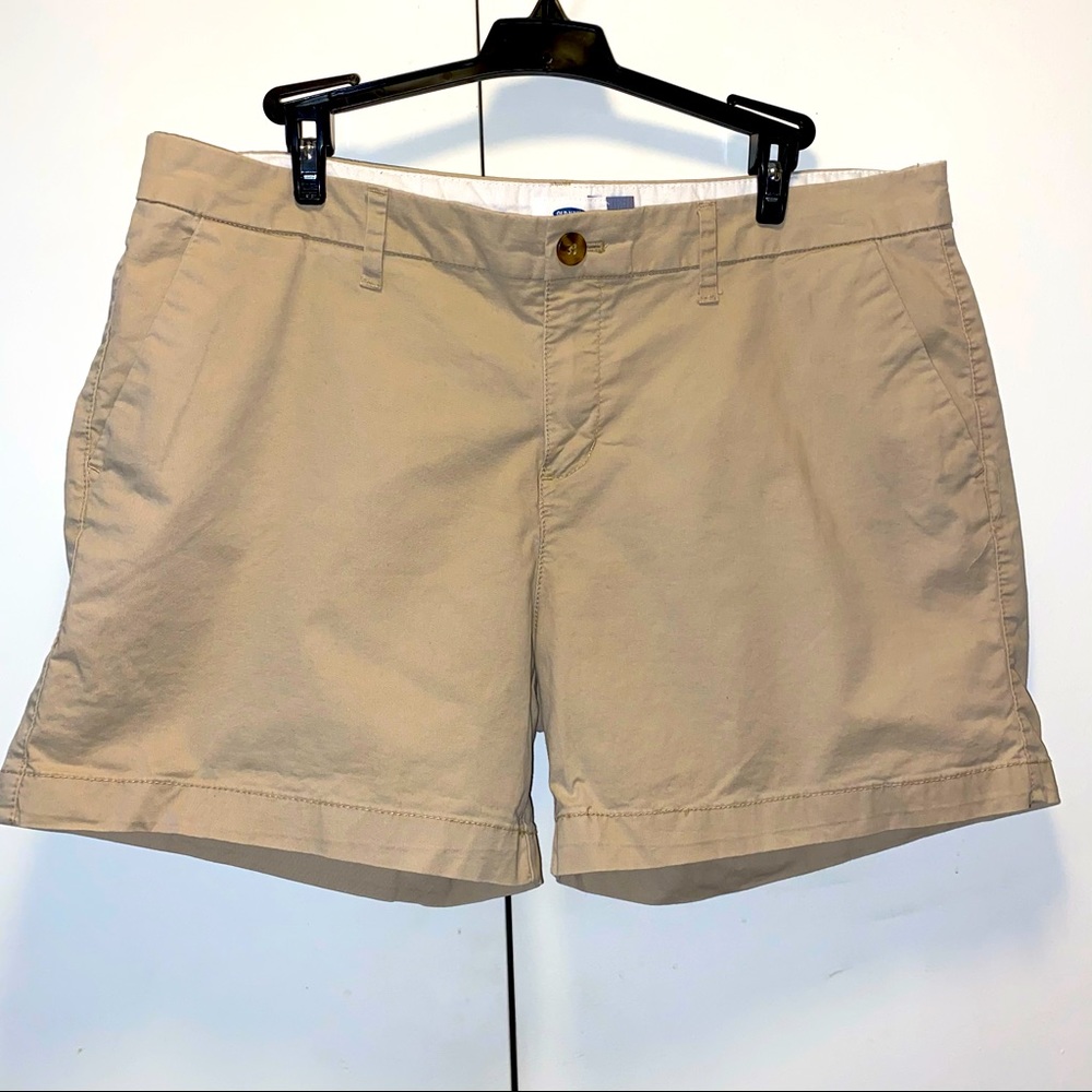 Shorts - Picture 1 of 4